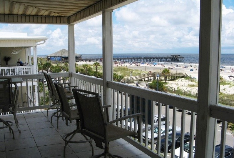 tybee beach vacation rentals pet-friendly dog lodging