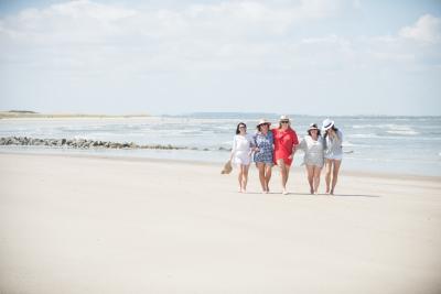 tybee island beach girl trip girlfriends