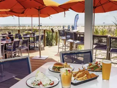 The Deck outdoor oceanview dining